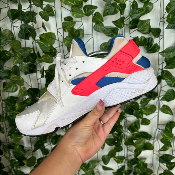 Huarache Run - Picture 3 of 5